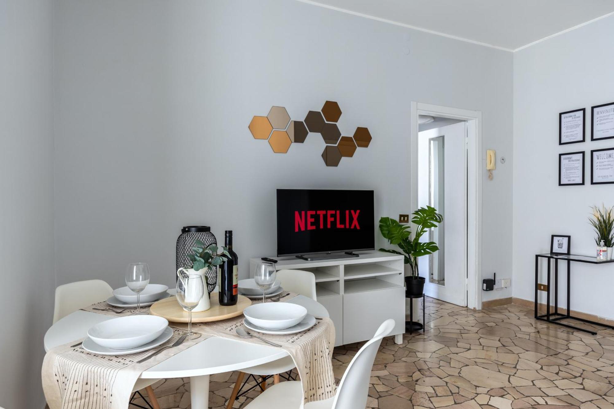 8 Min Dalla Metro Casa Elegante Con Netflix E Wifi Appartamento Milano